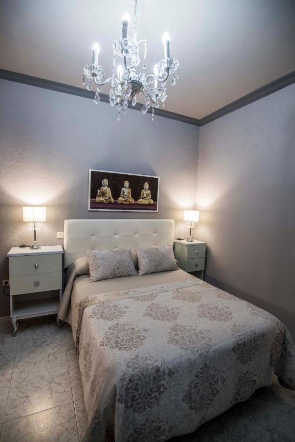 Apartamento Romabel Алмагро Екстериор снимка