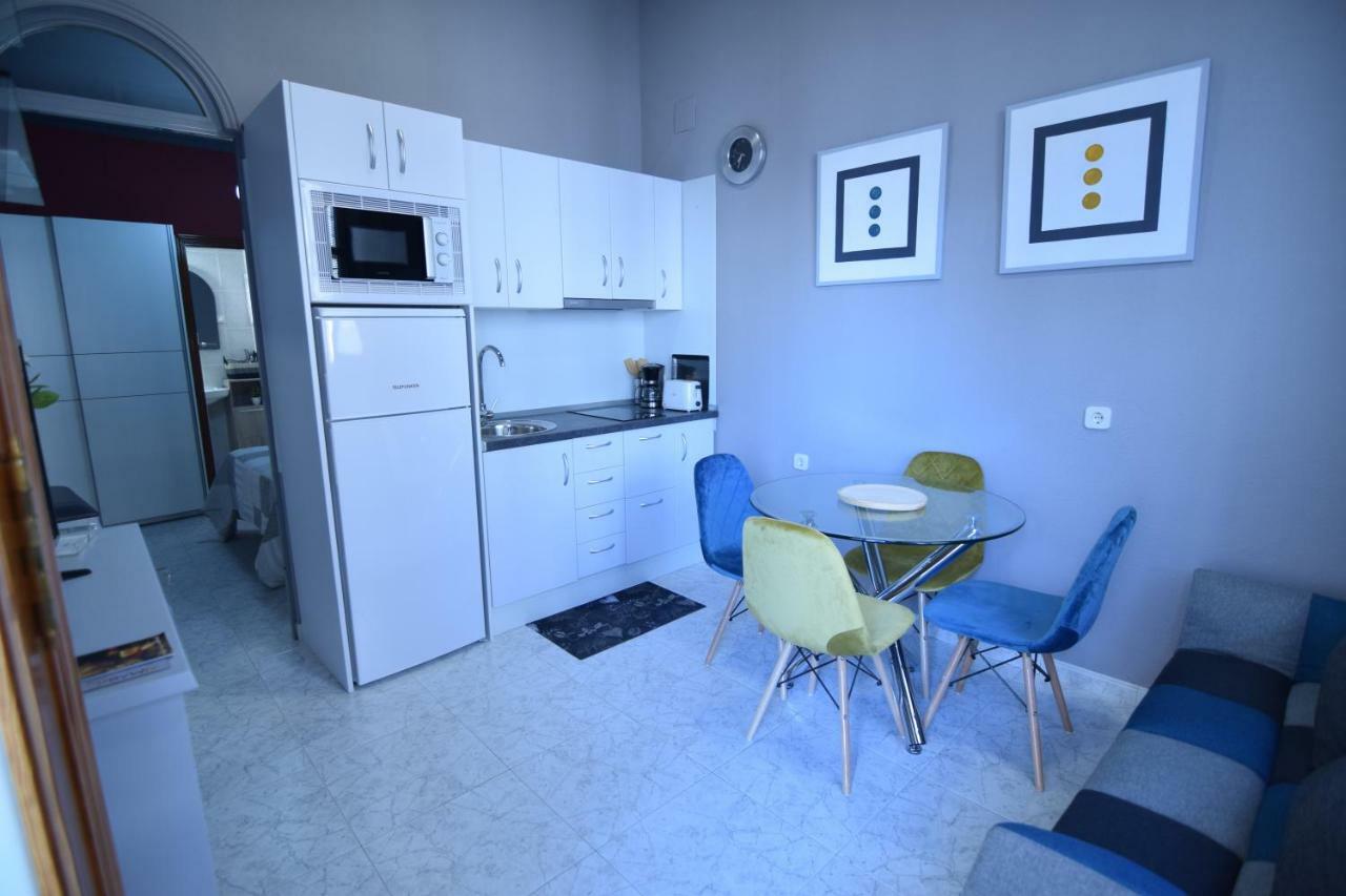 Apartamento Romabel Алмагро Екстериор снимка
